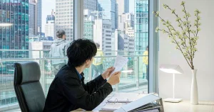 加密钱包要当「数字银行」：从自我托管到类银行服务，AML/KYC 合规红线在哪里？